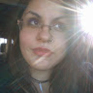 Meet your Posher, Claudia